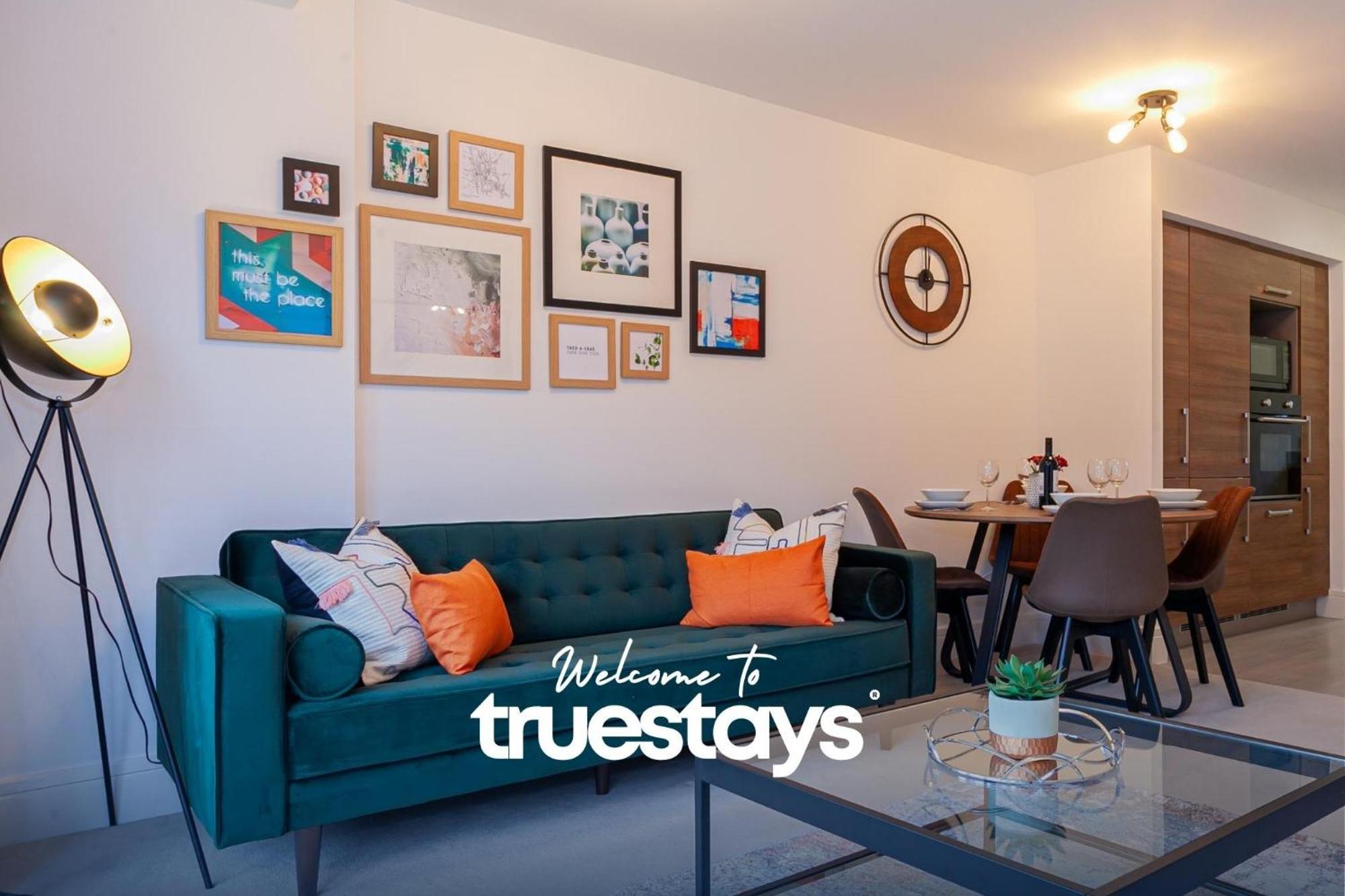 Ambassador House By Truestays - Luxury 4 Bedroom House In Stoke-On-Trent Etruria Exterior photo