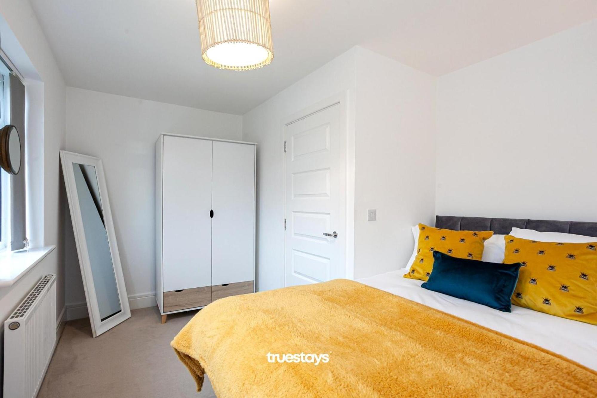 Ambassador House By Truestays - Luxury 4 Bedroom House In Stoke-On-Trent Etruria Exterior photo