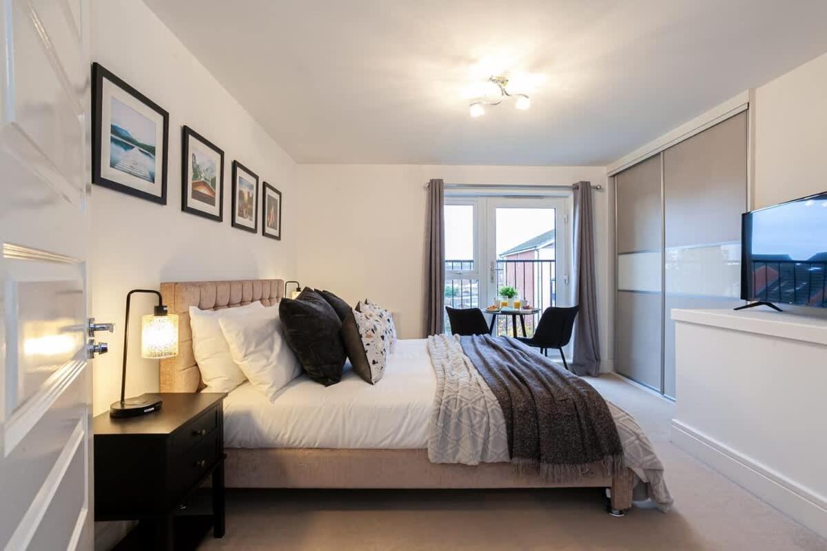 Ambassador House By Truestays - Luxury 4 Bedroom House In Stoke-On-Trent Etruria Exterior photo